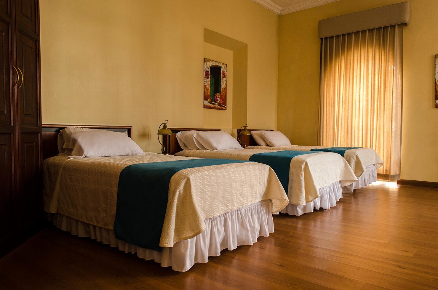 Hotel La Casona Cuenca Esterno foto