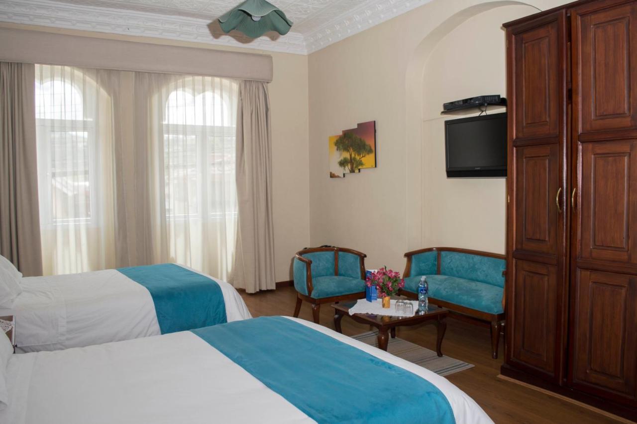 Hotel La Casona Cuenca Esterno foto