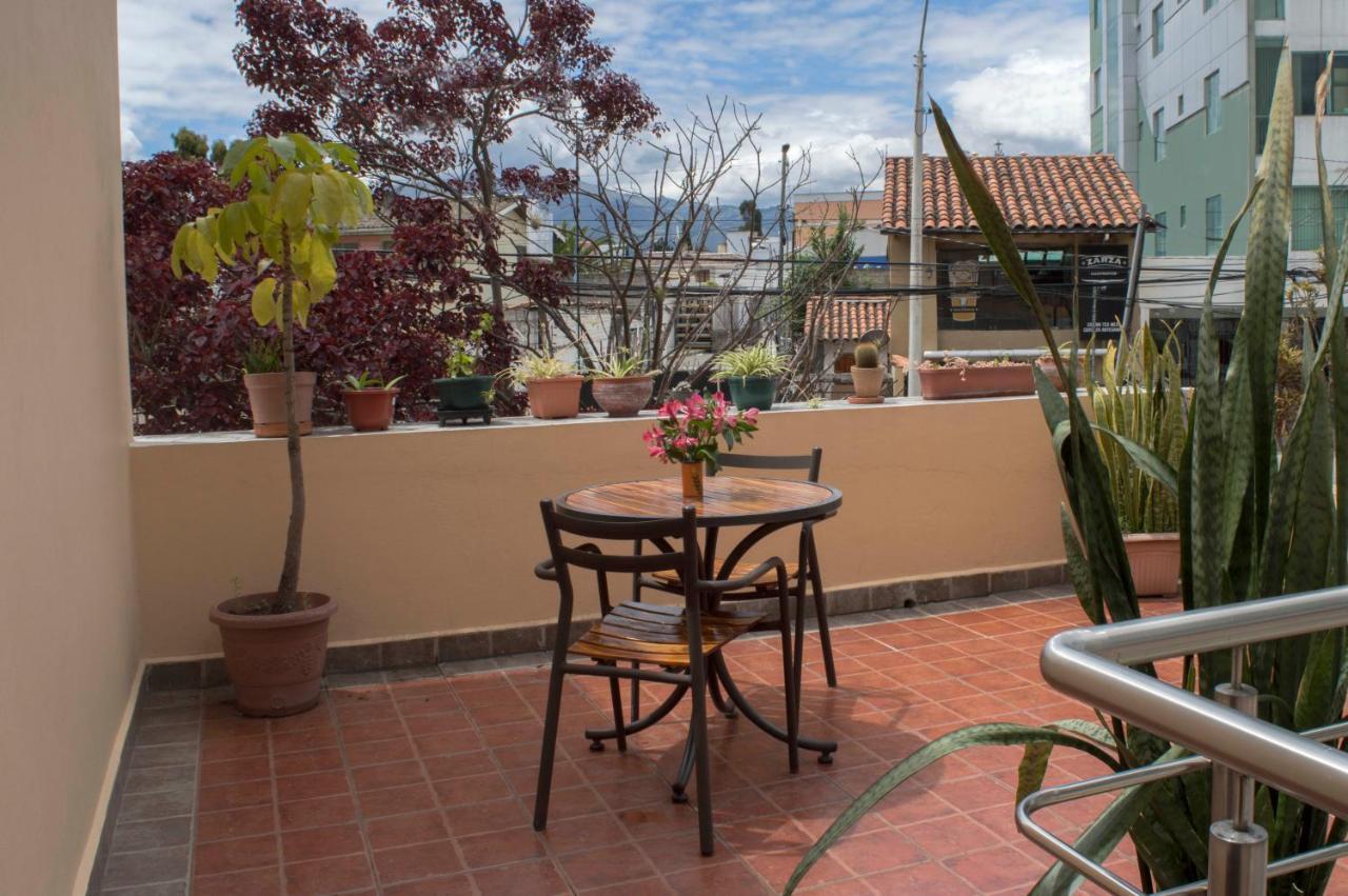 Hotel La Casona Cuenca Esterno foto